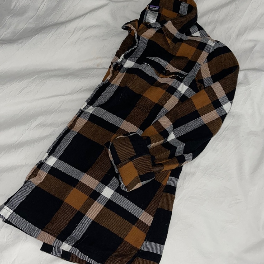 Patagonia Black and Brown Plaid Button Down Shirt
